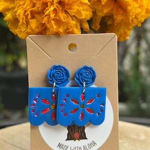 Papel Picado Earrings La Flor. Mexican Folk Art. Mexican Inspired. Minimalist. Organically Made. Artisan. Hypoallergenic. Polymer Clay.