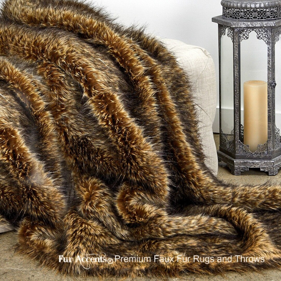 Luxurious Arctic Fox Faux Fur Throw Blanket Golden Brown Desert Fox Silky Soft Minky Cuddle Fur
