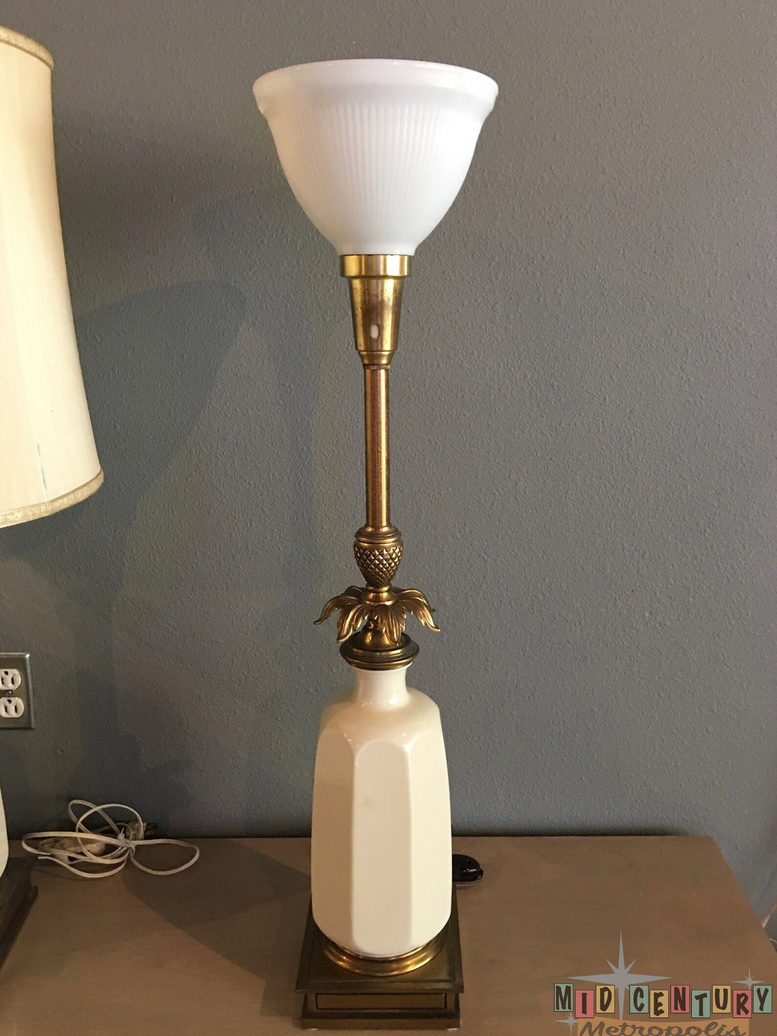 Vintage Stiffel and Lenox Pineapple Lamps with glass defusers Etsy