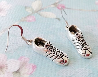 Boucles d'oreilles baskets et chaussures de sport - Cadeau fitness - Cadeau sport - Bijoux de coureur - Bijoux de course pour femme - Boucles d'oreilles de ski de fond