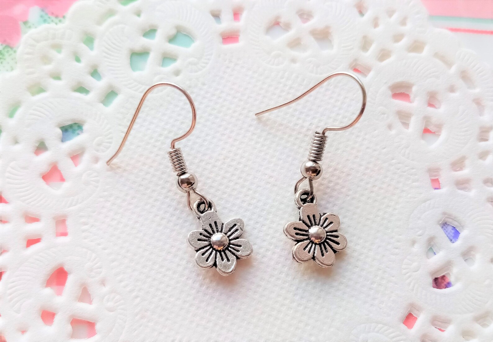 flat flower earrings