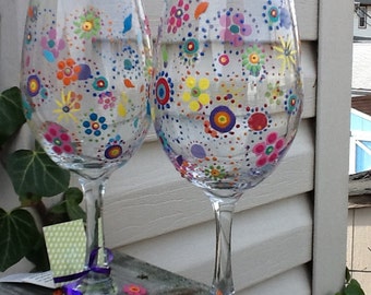 Hippie boho wineglass, hand  painted colorful designs, Enjoy your favorite wine in our beautiful 19 oz. wine glass, price is for one glass