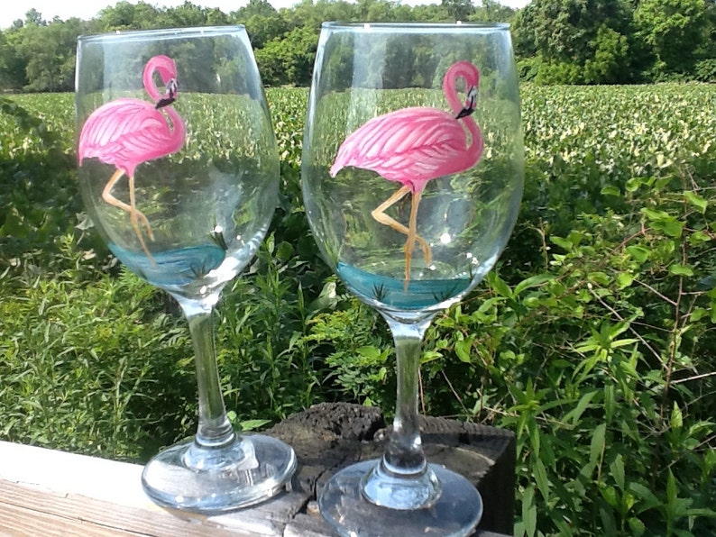 Flamingo wine glass, hand painted, Enjoy your favorite wine in our beautiful 19 ounce white wine glass, price is for one glass image 4