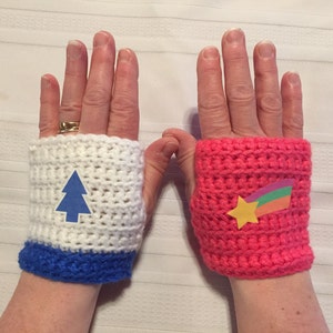 GRAVITY FALLS - fingerless gloves - Mabel and Dipper inspired gloves for all ages