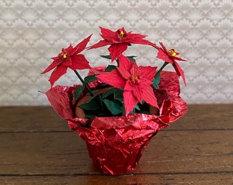 Dollhouse Miniature Christmas Poinsettia Pink /& White in Pink Foil RP1534