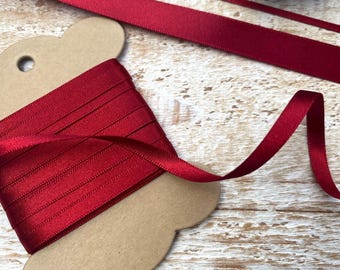 Berisfords Christmas Scarlet Berry Red Recycled Satin Ribbon, 3mm,  7mm, 15mm, 25mm Gift Wrap, Bows, Craft Shade 908