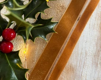 Berisfords COPPER VELVET RIBBON,  9mm 16mm, Christmas  Shade 9447