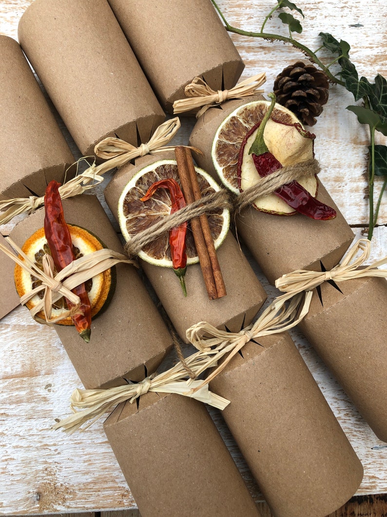 Cracker Kit x 6 , White or Kraft Plastic Free Crackers, Recycable DIY Craft, Sustainable Party Wedding Christmas image 2