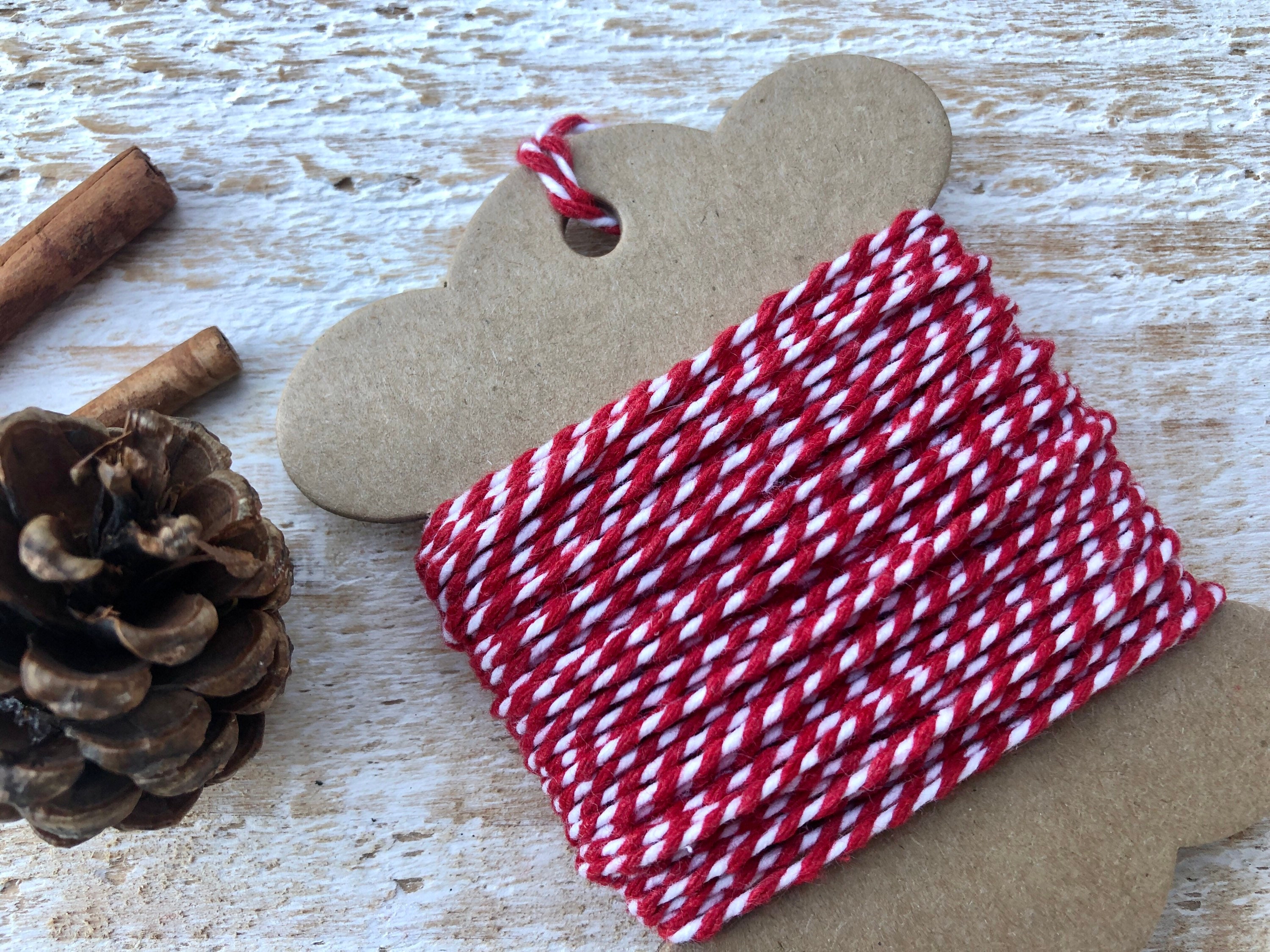 CHRISTMAS RED AND WHITE 5mm CHUNKY BAKERS TWINE GIFT WRAP DECORATION EVERLASTO 