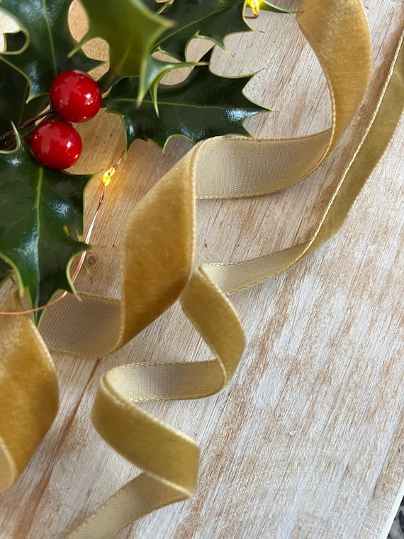 Berisfords Vintage Gold NUSS VELVET RIBBON,  9mm 16mm, Christmas  Shade 9533