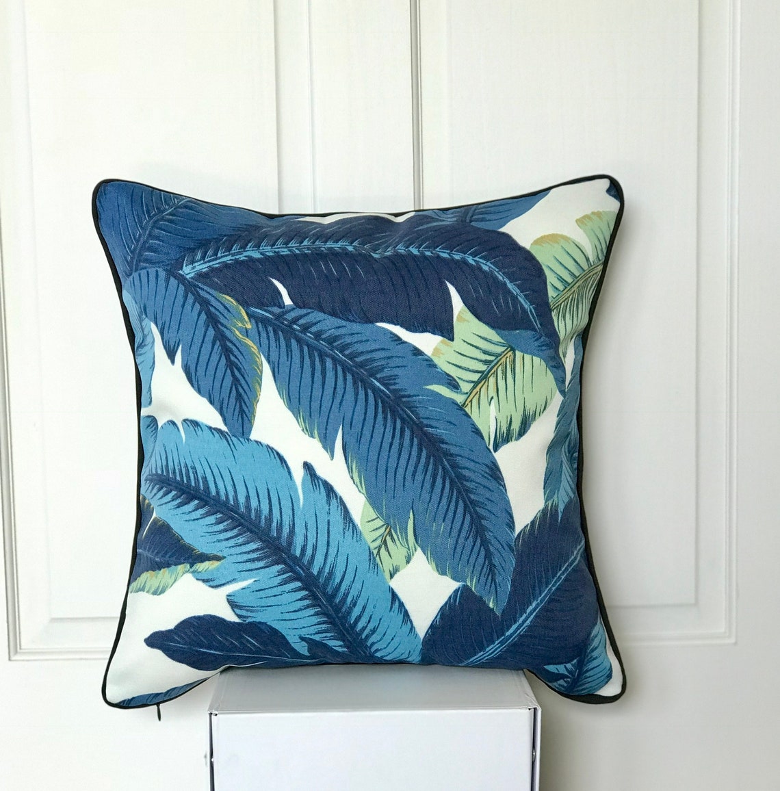 Indoor/Outdoor Tommy Bahama 45cm 18 Cushion / Pillow / Etsy