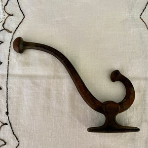 Antique Large Cast Iron With Enamel Graduated Scale Letter