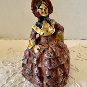 Antique Cast Iron Colonial Lady Doorstop/Door Stop