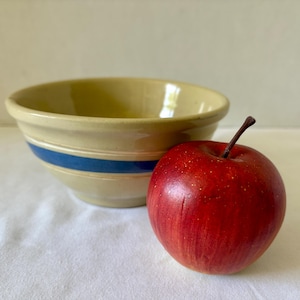 Vintage/Antique Watt Ware 6&quot; Cream and Blue Banded Yellow Ware Bowl