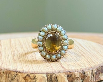 Gold Victorian antique ring. An original unrestored 18k gold pearl and citrine ring. Made in 1800s