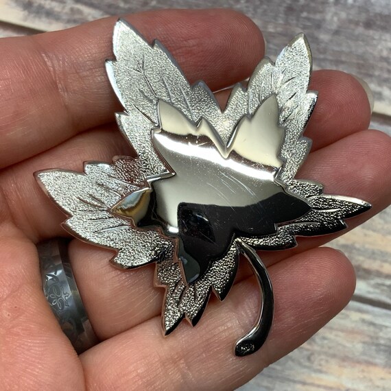 Monet silver tone maple leaf brooch and clip on e… - image 6