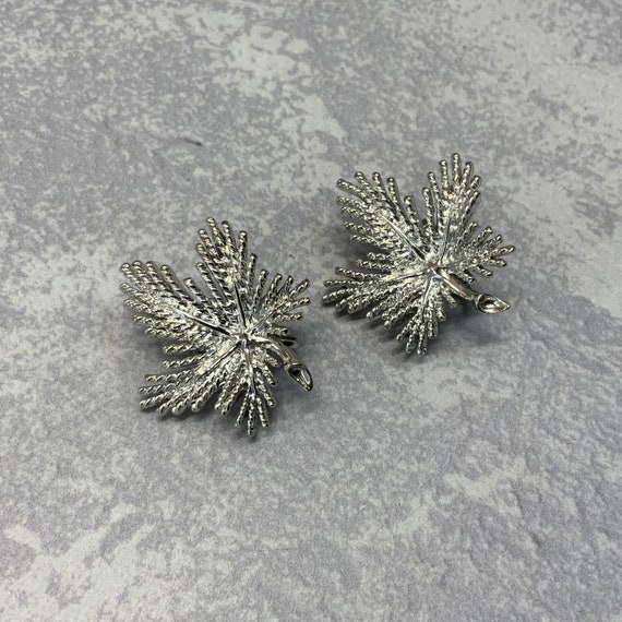 Vintage Sarah coventry silver tone spiky leaf cli… - image 2
