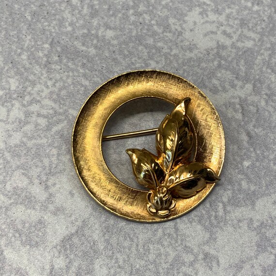 INC 1/20th 12k gold filled circle brooch with rose - image 5