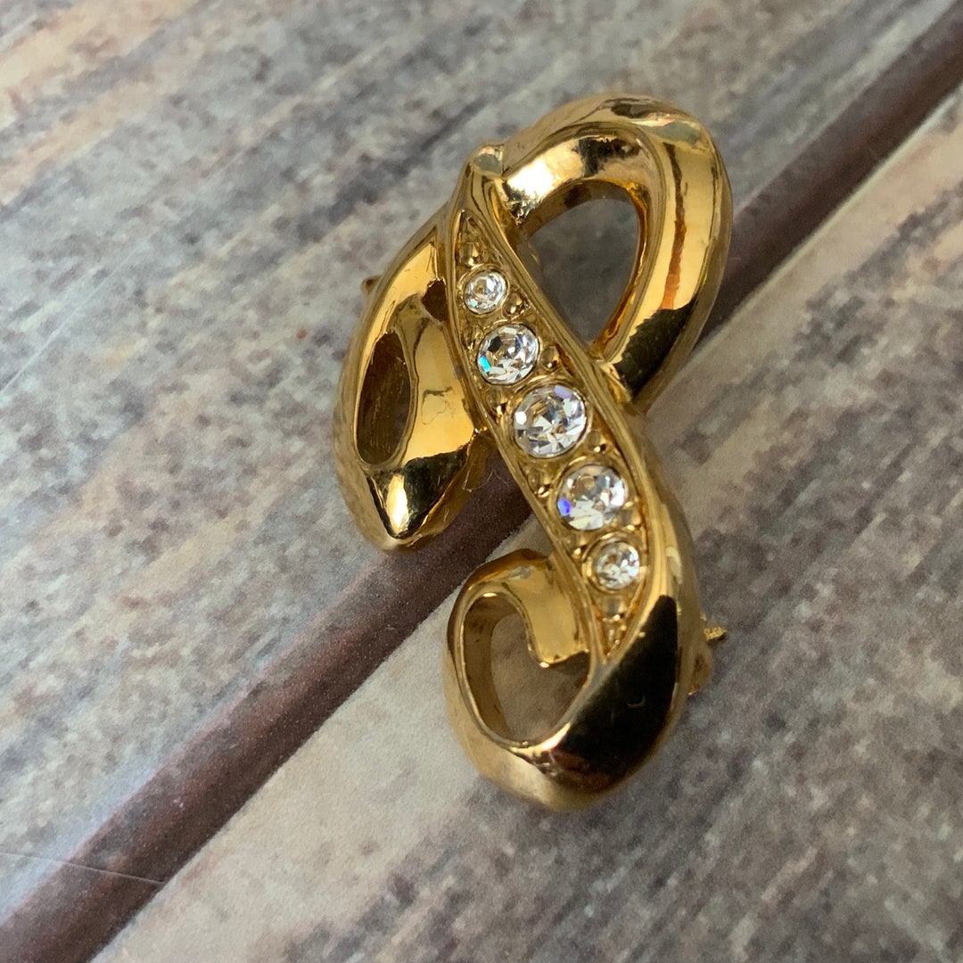 Vintage Rhinestone LETTER P Avon Brooch in Gold Tone Metal - Etsy