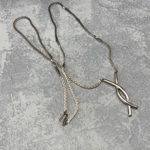 Signed monet silver tone infinity pendant on rectangle link chain