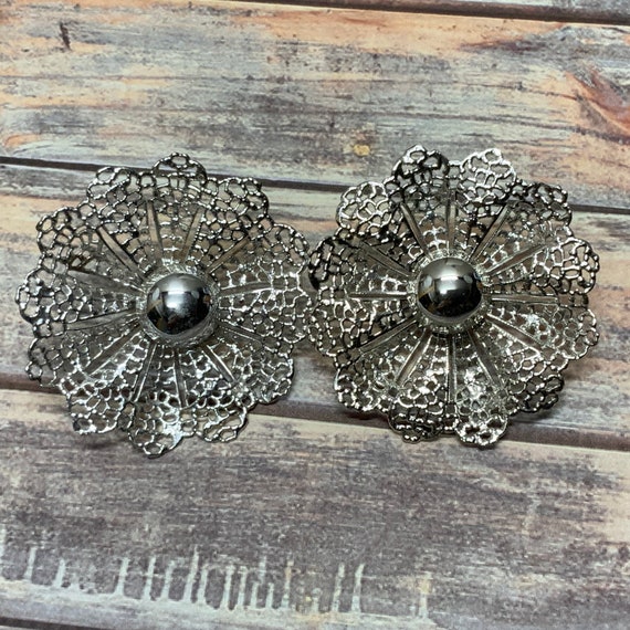 Vintage sarah coventry large filigree statement c… - image 1