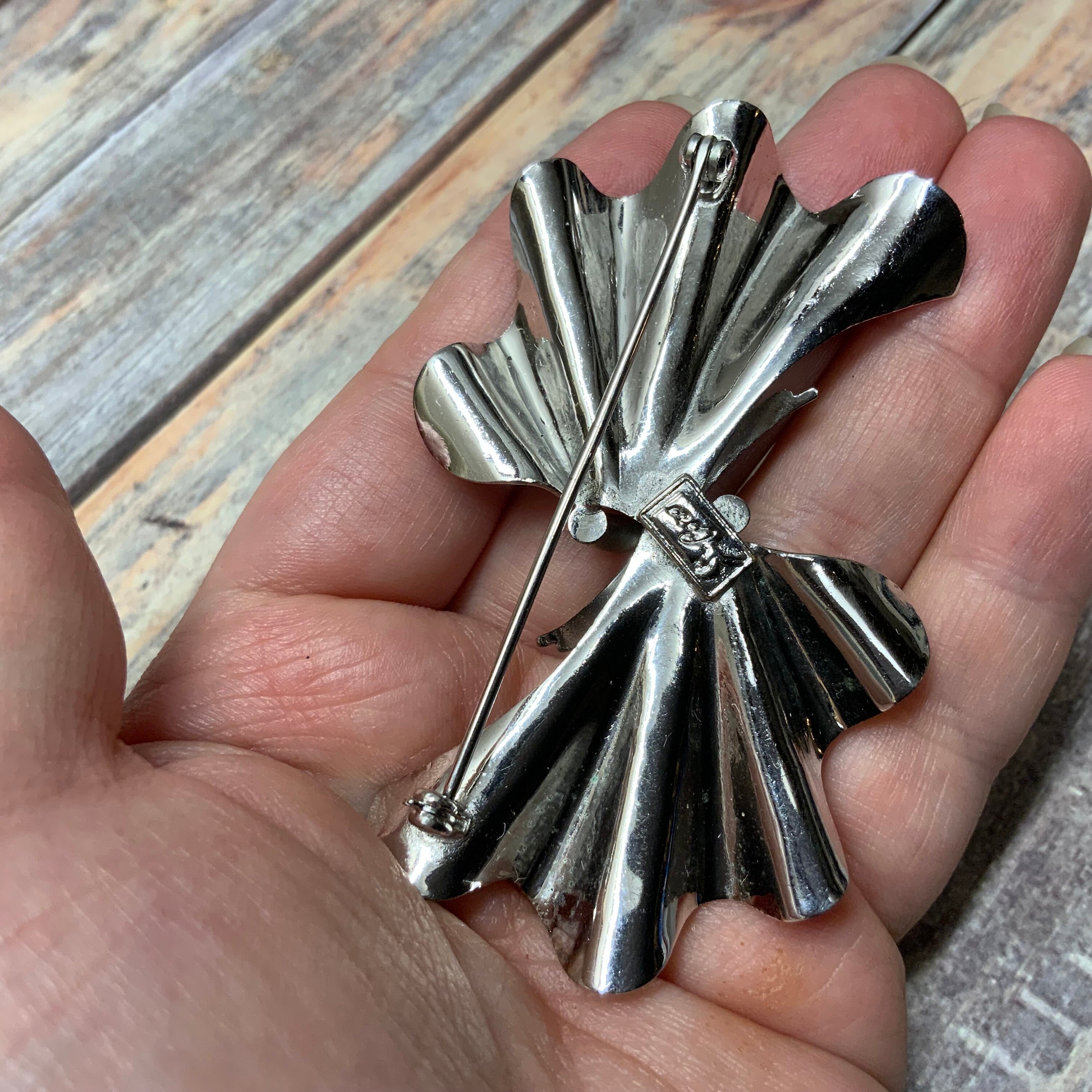 Vintage Coro Pegasus Silver Tone Ribbon Brooch Mid Century Modern