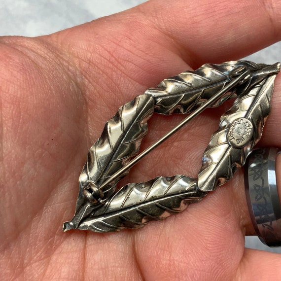 Sterling by Jewel art leafy diamond brooch - image 3