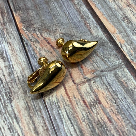 Vintage Napier Clip on Screw Back Tear Drop Earrings