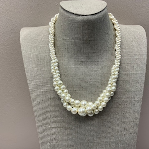 【2plan】24SS★ [MADE] Pearl Twisted Necklace Amazon.com: Fresh Water Cultured Pearl Torsade/Twist