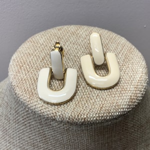 Signed Trifari 80s cream enamel door knocker clip on earrings
