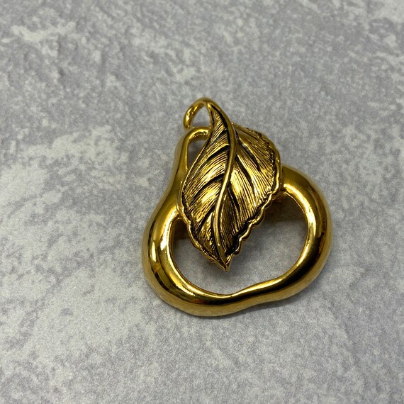 Fruit Gold tone pear brooch made in the USA - image 1