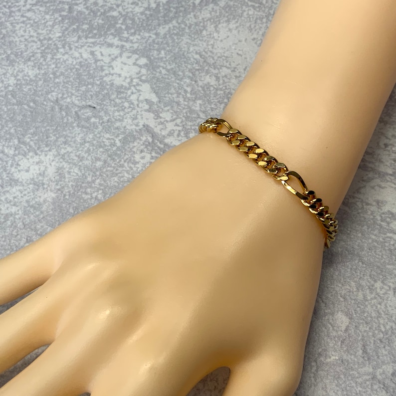 Monet Vintage gold tone figaro chain bracelet