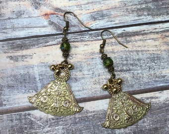 Asian style antique brass fan dangle earrings