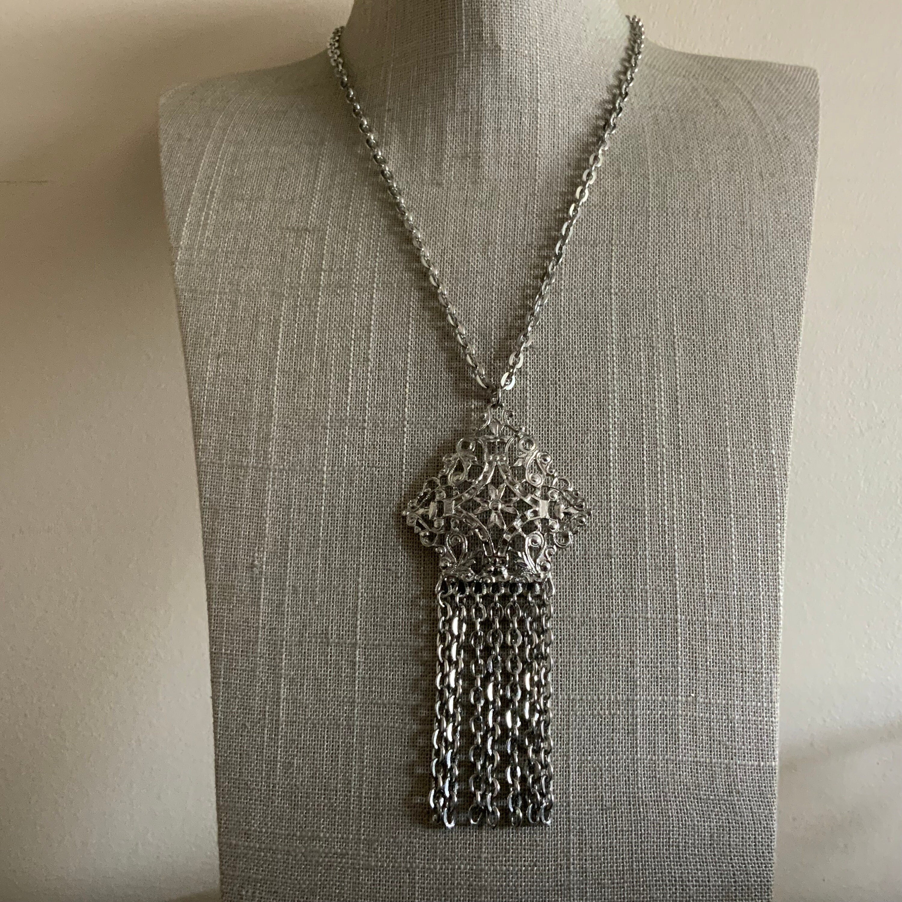 Vintage Silver 70s Necklace - Etsy