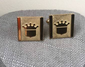 Mid century modern men’s Vintage Crown Gold Tone Square Cuff Links