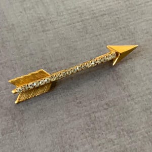 Vintage Rhinestone Arrow Brooch Gold Tone Crystal Arrow Pin Minimalist Cupid Love Jewelry