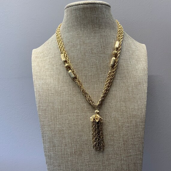 Vintage gold tone 1960s chain tassel necklace - image 4