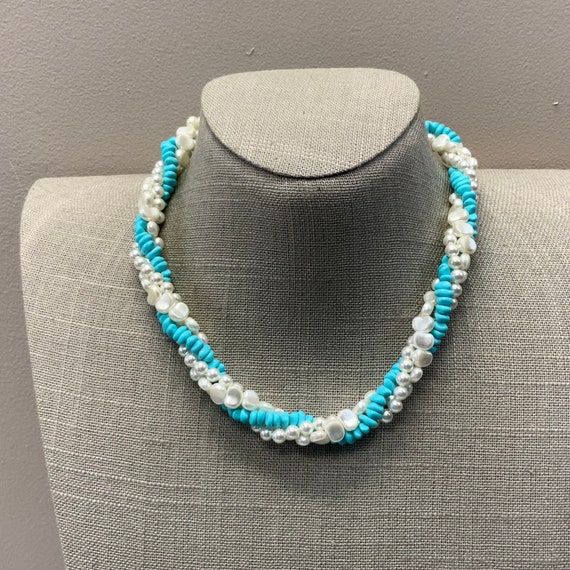 Peyote Stitch Triangle with Twisted Rope Necklace – The Artisan Duck