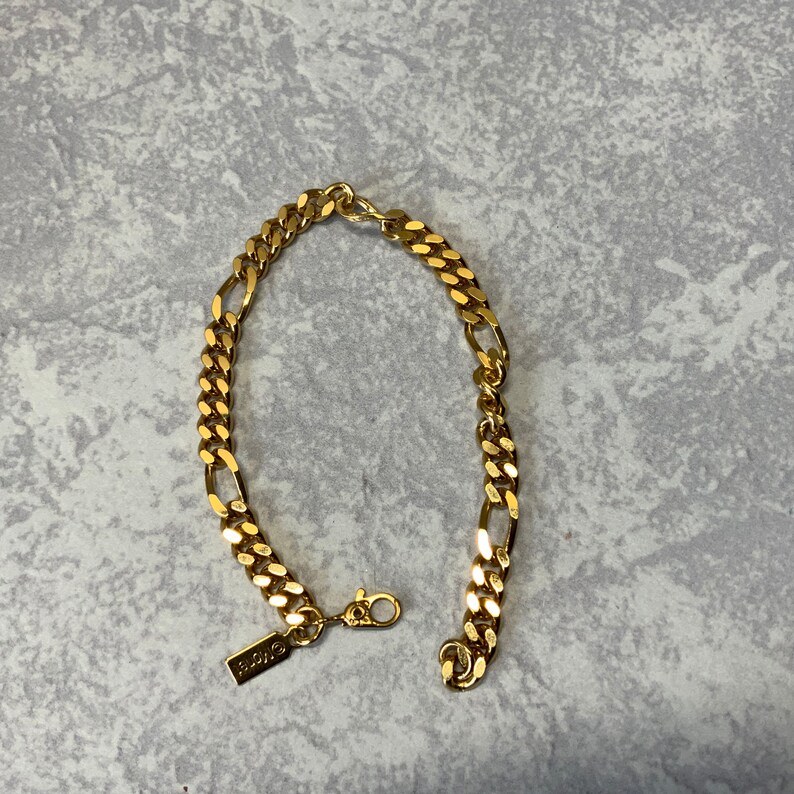 Monet Vintage gold tone figaro chain bracelet