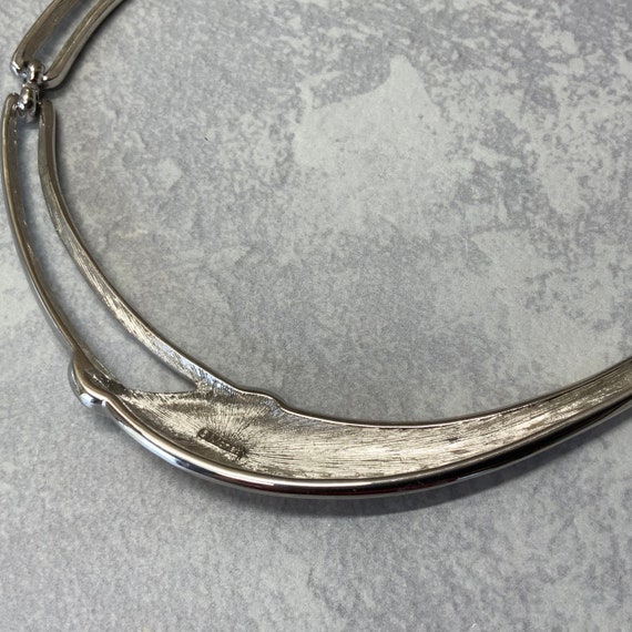 Silver tone MONET peach enamel bib choker necklace - image 4