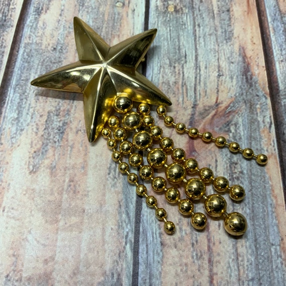 Vintage gold tone 1980s bead dangle star brooch - image 1