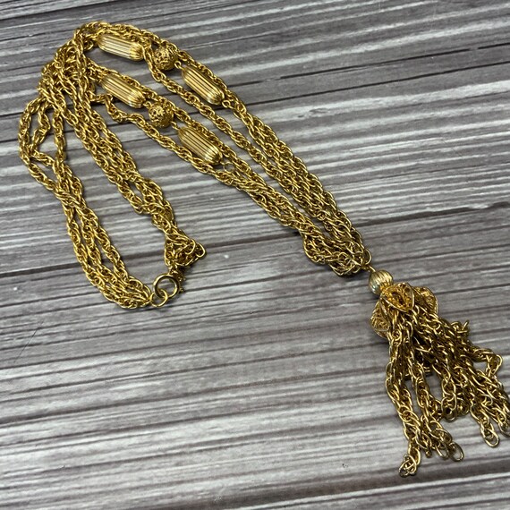 Vintage gold tone 1960s chain tassel necklace - image 2
