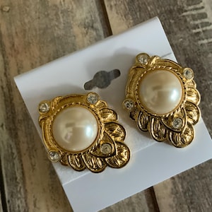 KJL for AVON ネックレス&イヤリング　ヴィンテージ　刻印有り KJL for AVON ネックレス&イヤリング ヴィンテージ 刻印有り