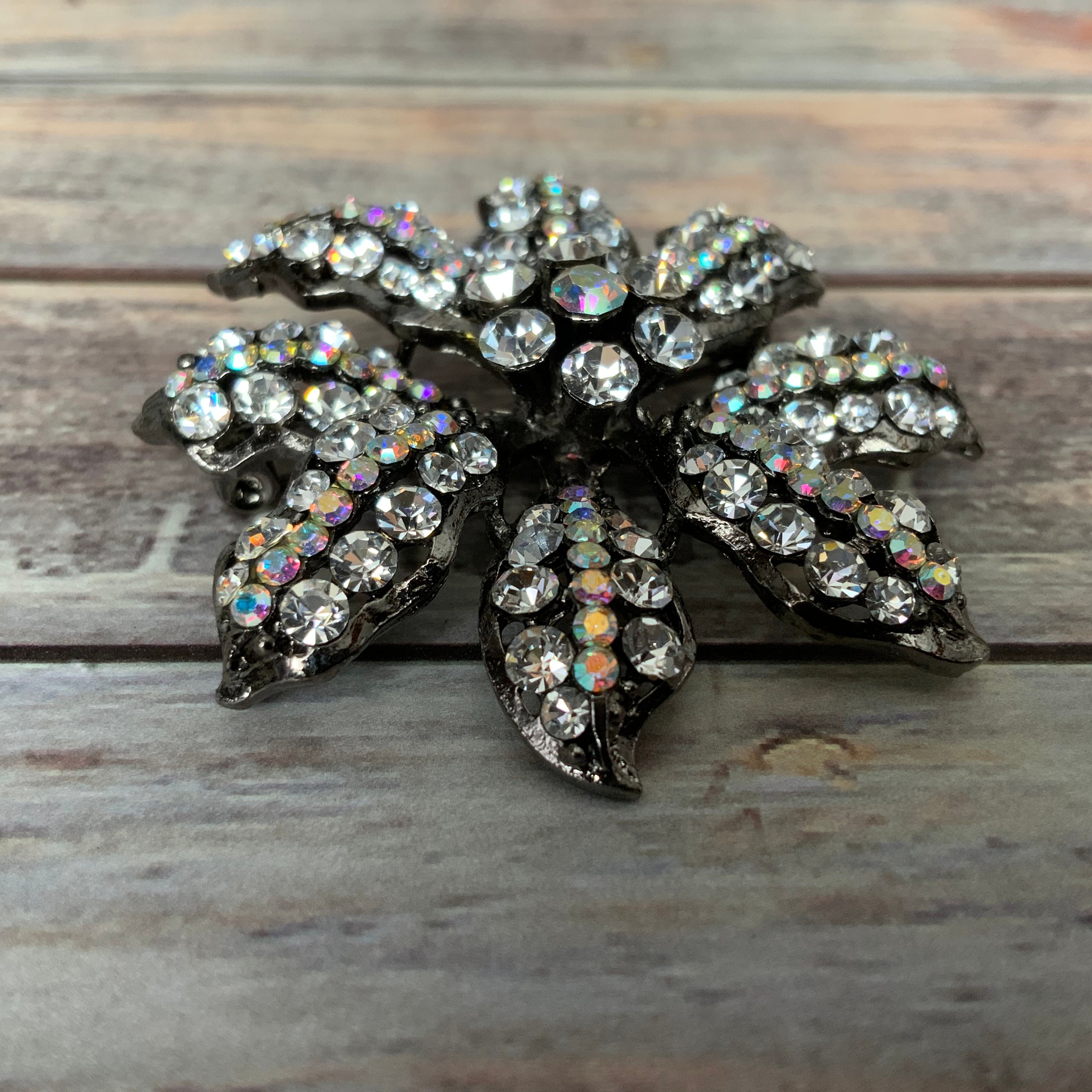 Gunmetal AB Rhinestone Flower Brooch Sparkly Statement  display picture 2