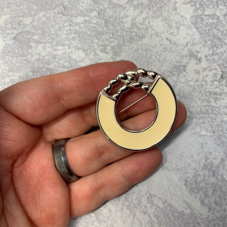 Cream and silver Monet circle brooch