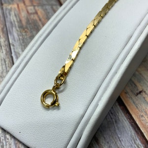 Simple gold tone serpentine chain bracelet image 2