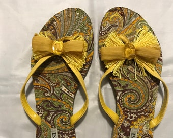 Designer Alfani Yellow Synthetic Flat Slide Sandal, Size 8 Medium, Gathered Knot center with a faux yellow Citrine gem bow yellow tassels.