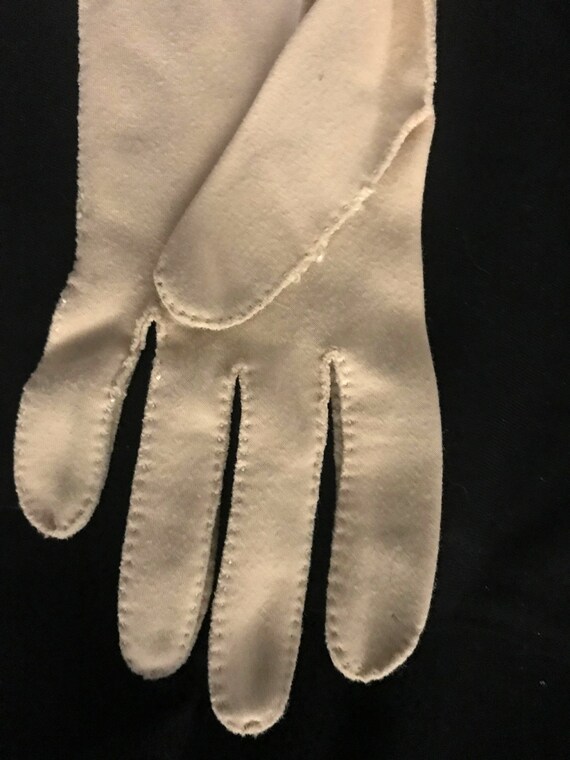 Vintage Off White Movie Star gloves, good conditi… - image 5