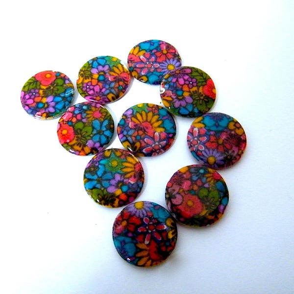 Perles naturelles, perles nacre, circulaires, plates, multicolores, fleurs, diamètre 20 mm, par lots de 5