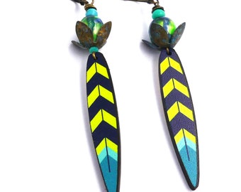 Bohemian earrings, painted wood, resin beads